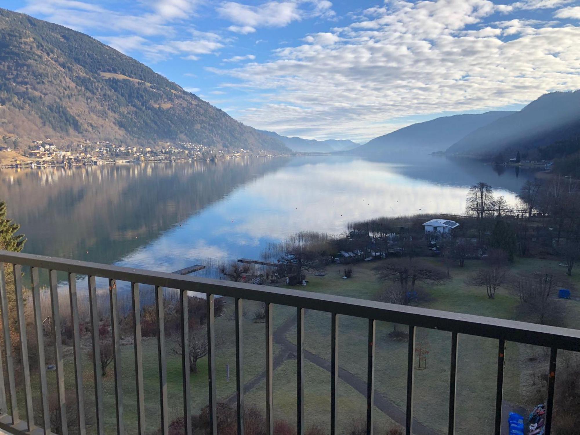 Appartement Mit Seeblick Am Ossiacher See 菲拉赫 外观 照片